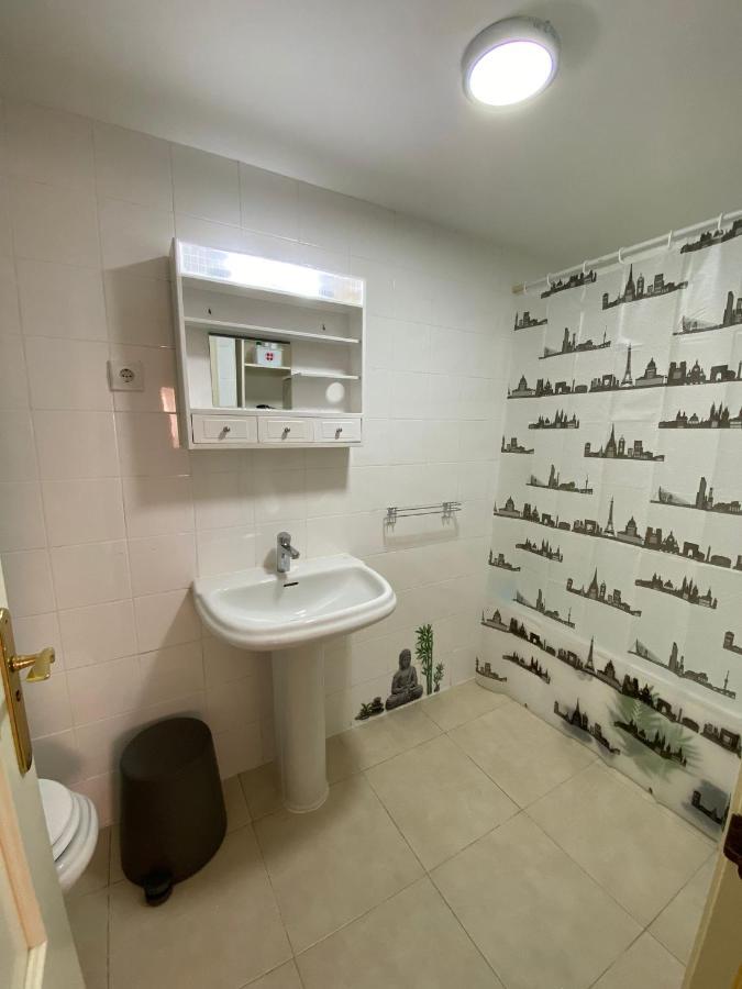 Nice Rooms In A Shared Apartment In The Centre Of Corralejo Habitaciones En Piso Compartido Buitenkant foto